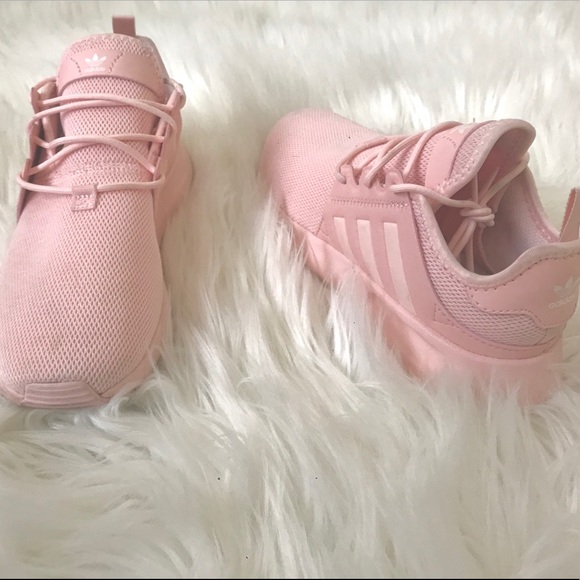 adidas baby pink shoes